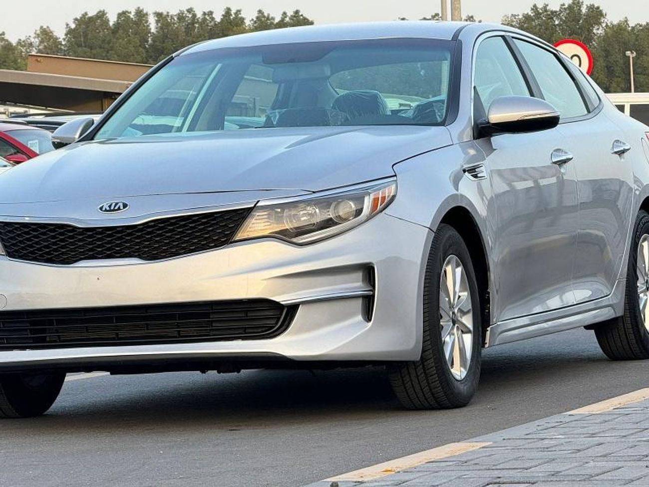 Kia Optima EX 2.4L (178 HP)