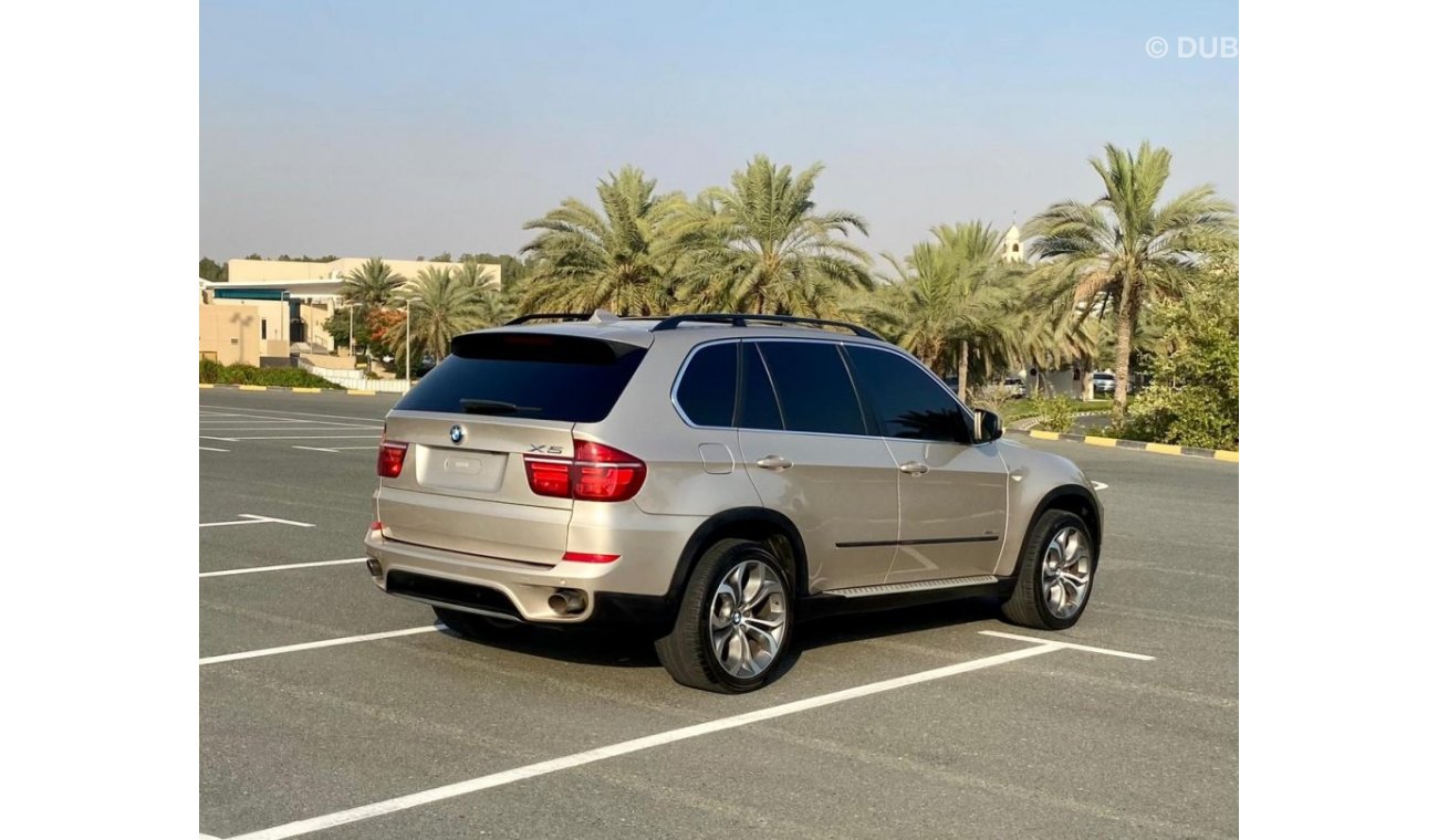 بي أم دبليو X5 xDrive 35i بي ام دبليو X5 X Drive35i موديل 2013 فل اوبشن  تشغيل بصمه  فتحه سقف بانوراما  ماشي 102000