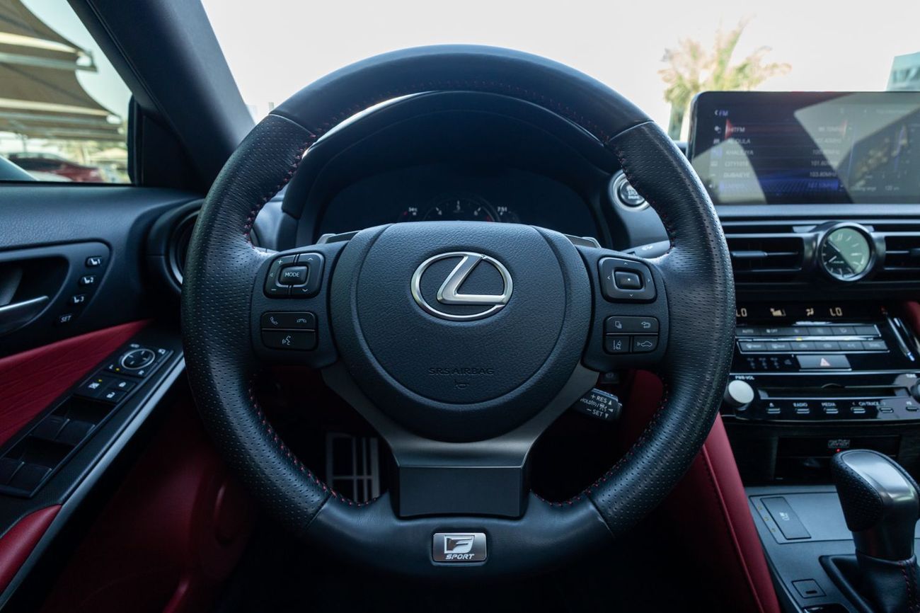 لكزس IS 350 F Sport