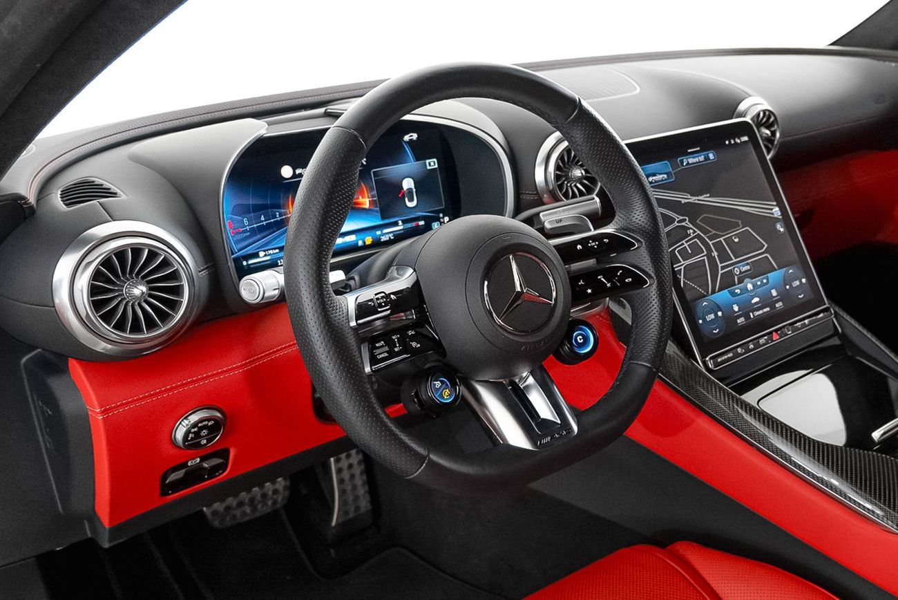 مرسيدس بنز SL 55 AMG Roadster 4Matic+