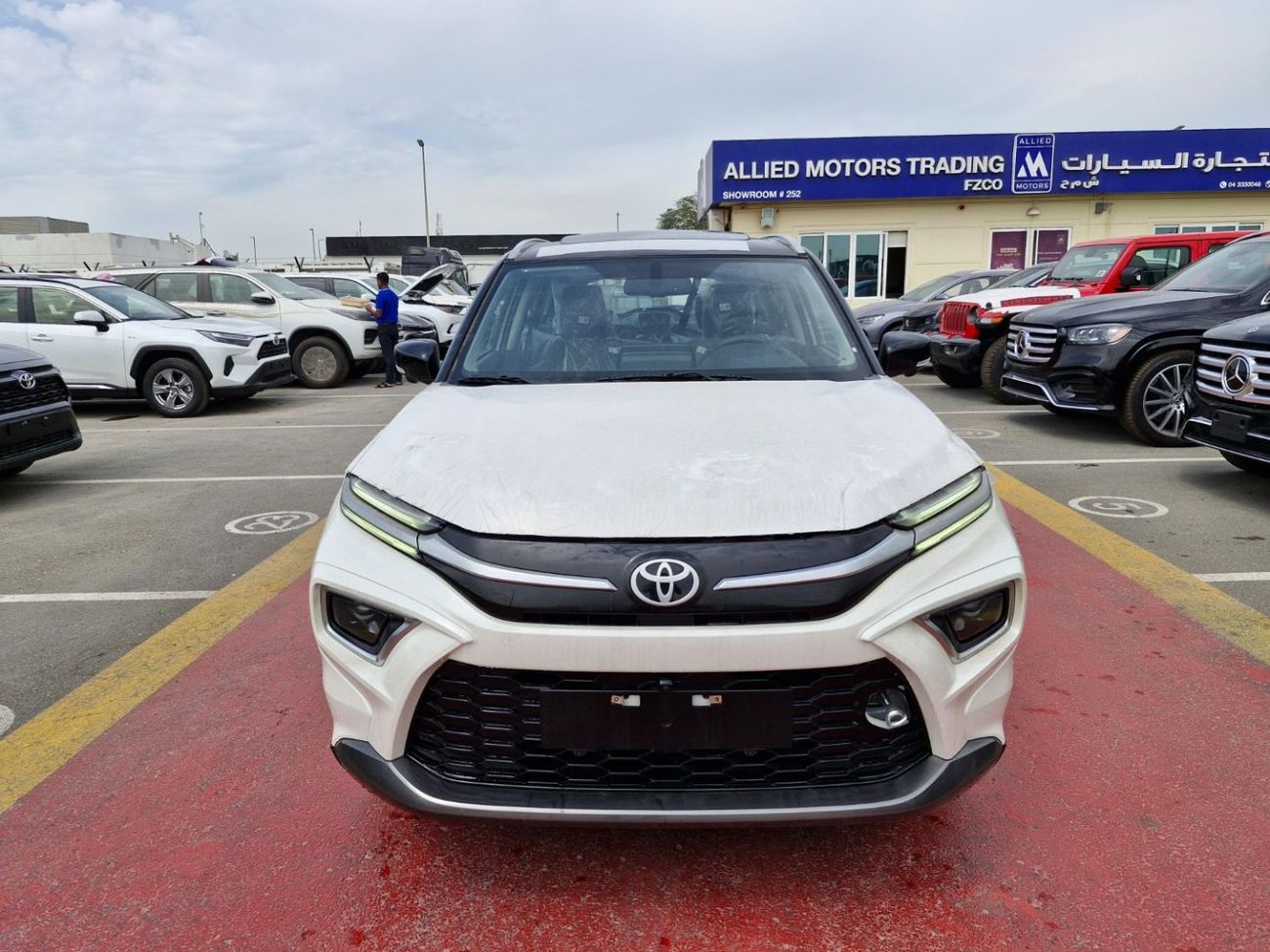 Toyota Urban Cruiser 2025 TOYOTA URBAN CRUISER GLX 1.5L PETROL (360 CAMERA + HUD) A/T FWD GCC BRAND NEW 0KM 360