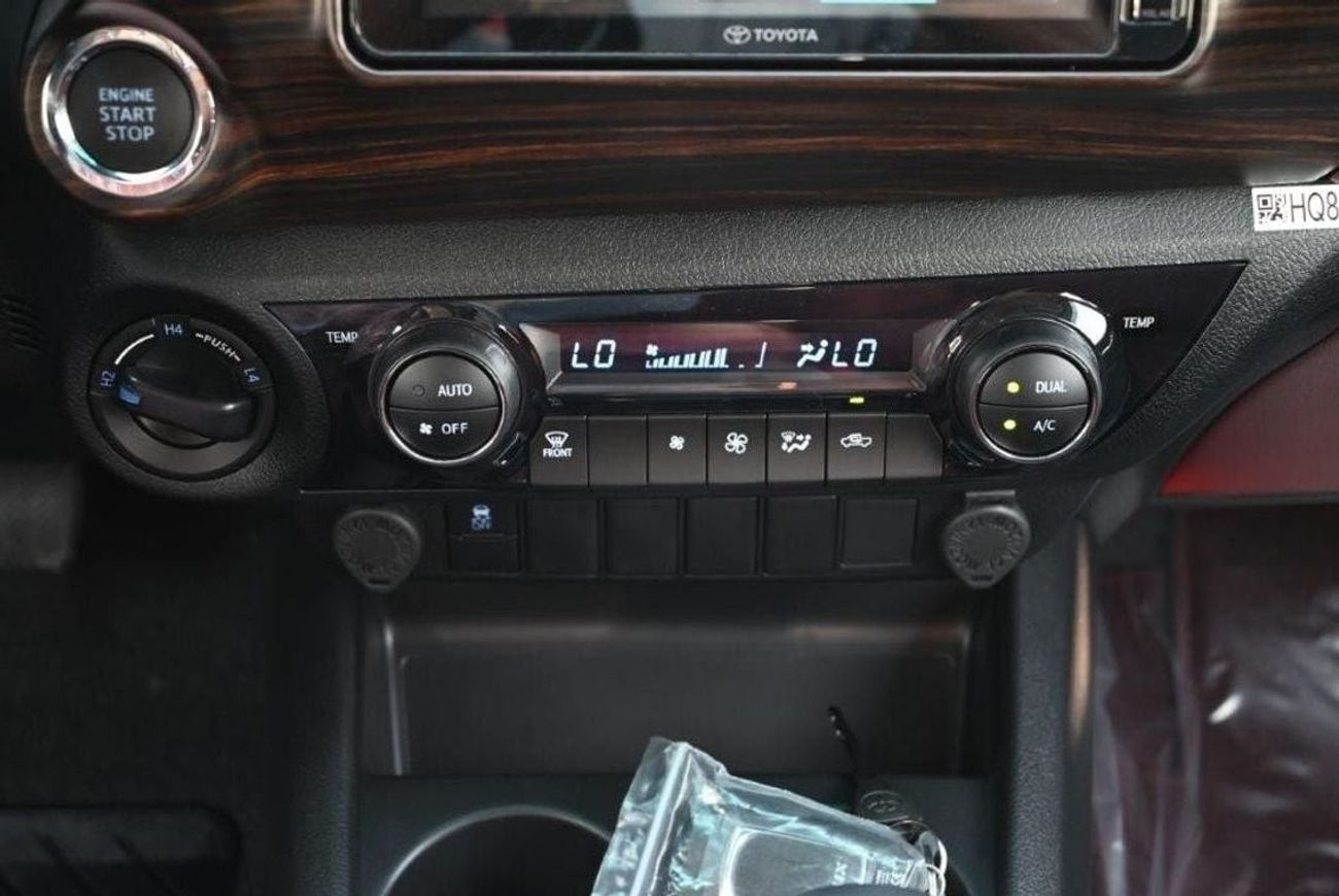 Toyota Hilux Double Cab SR5 2.7L Petrol 4WD Automatic Transmission