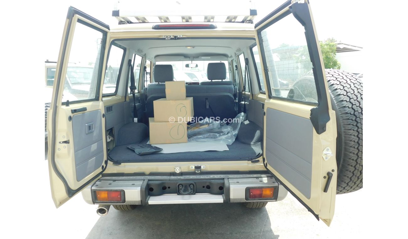 Toyota Land Cruiser 76 HARDTOP LX LIMITED V8 4.5L TD MT WAGON