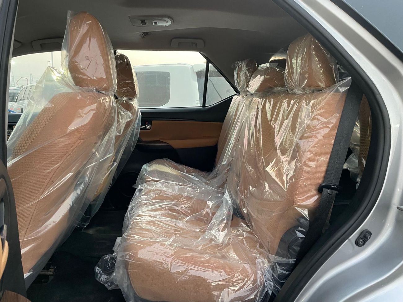 تويوتا فورتونر EXR 2.7L (160 HP)