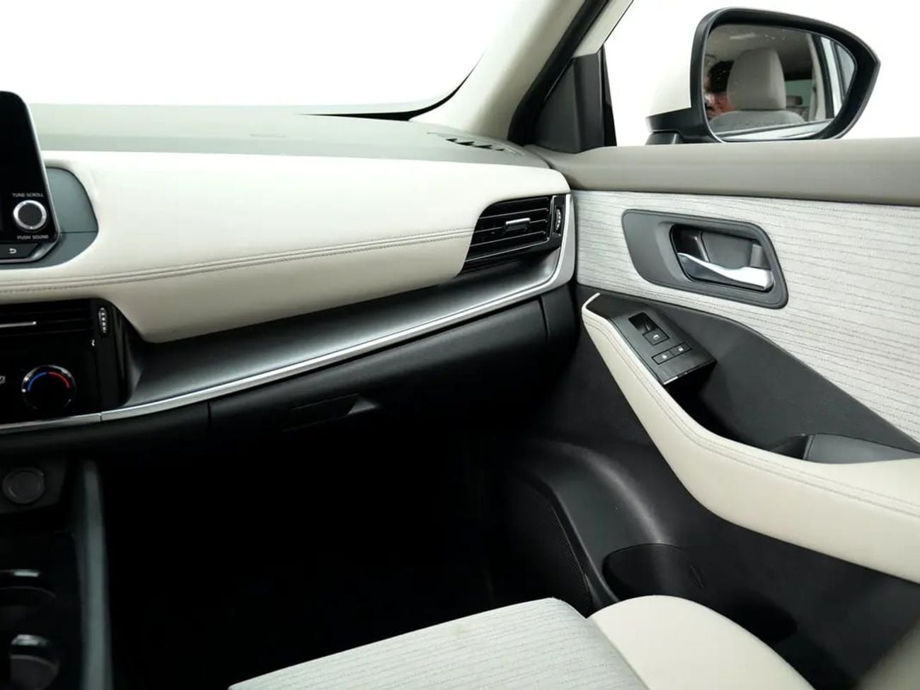 نيسان إكس تريل S GCC Specs LOW MILEAGE | in Perfect condition