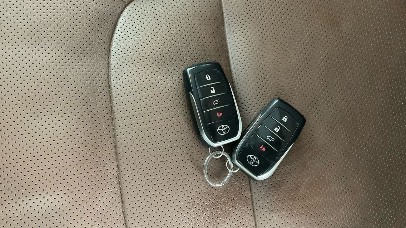 Toyota Land Cruiser VXR | upto AED 20,000 Ramadan Discount | Guaranteed Warranty | 0 Down Payment