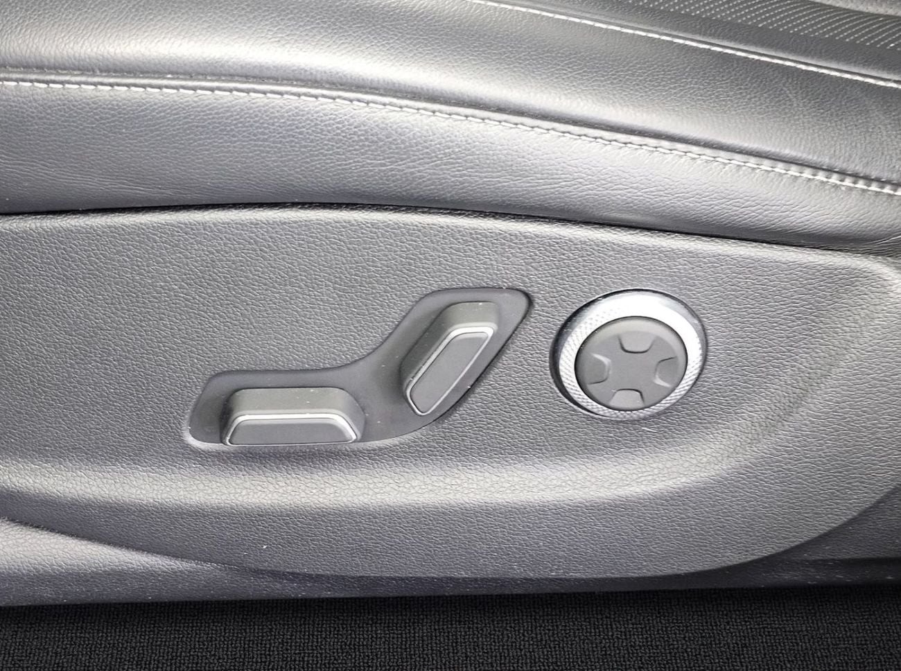 Genesis GV80 PREMIER