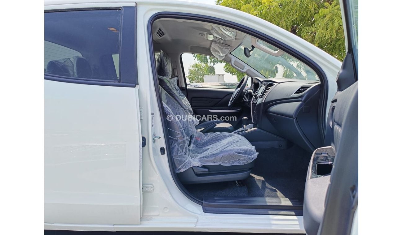 Mitsubishi L200 Sportero 2.4L Diesel / A/T / Push Start / Driver Power Leather Seat / Black Edition (CODE #  L2SPD)