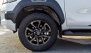 Toyota Hilux ADVENTURE SR5 2.8L M/T