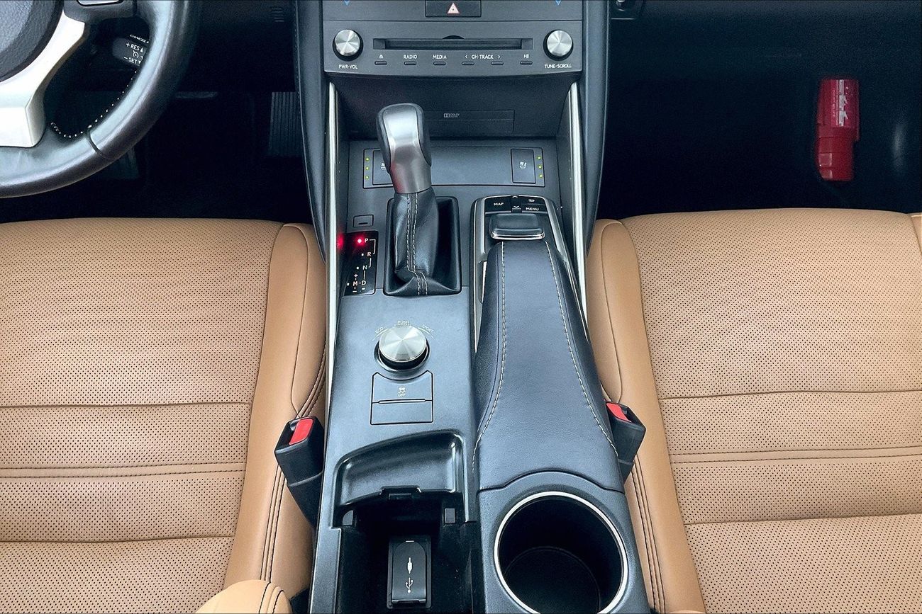 نيسان باترول LE Platinum City | شامل الضمان | 0 ﺪﻔﻋﺓ ﺃﻮﻟﻯ