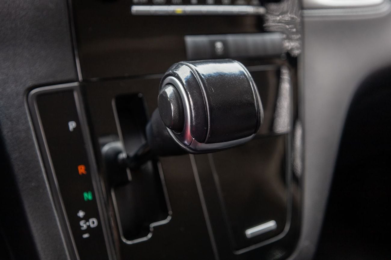 تويوتا جرافينا Premium 3.5L