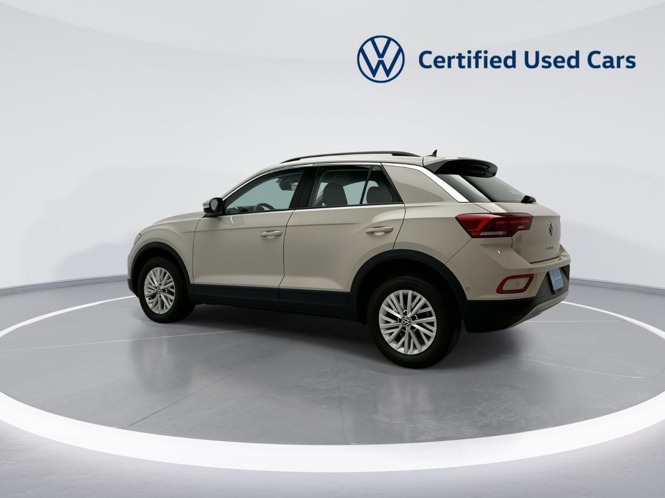 فولكس واجن T ROC Life 1.4L