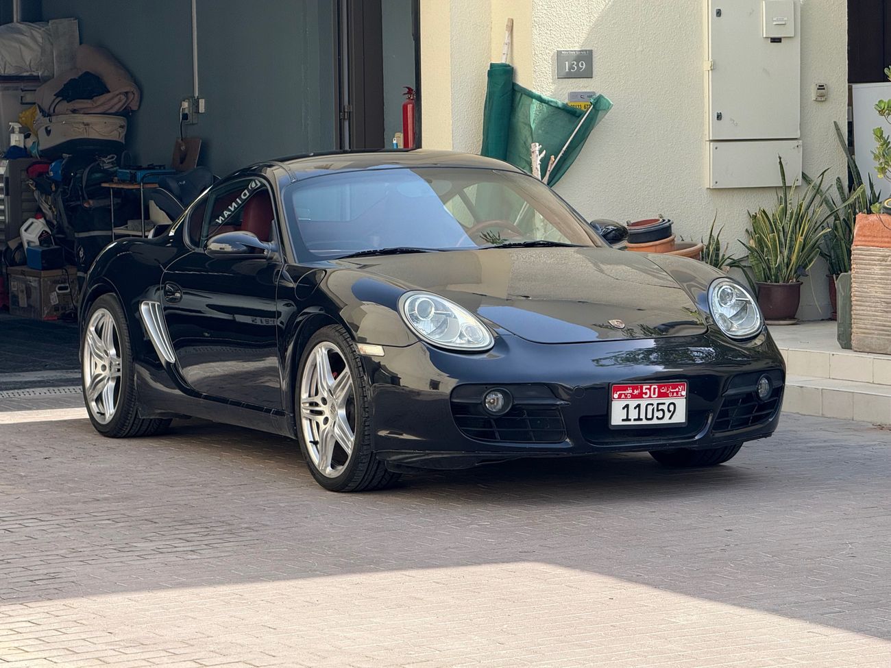 Porsche 718 Cayman Standard