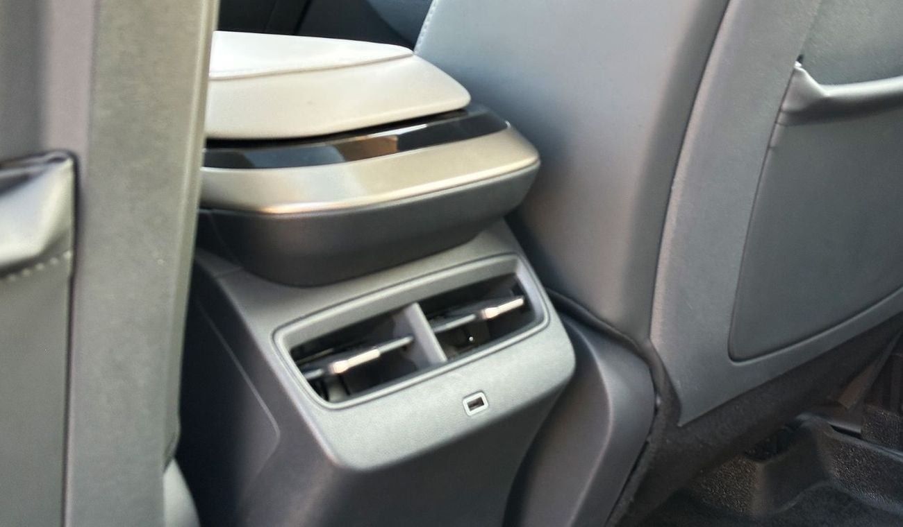 Jetour Dashing Flagship 2024 GCC 1.6L 4 Cylinders Low Mileage Warranty 3 Years