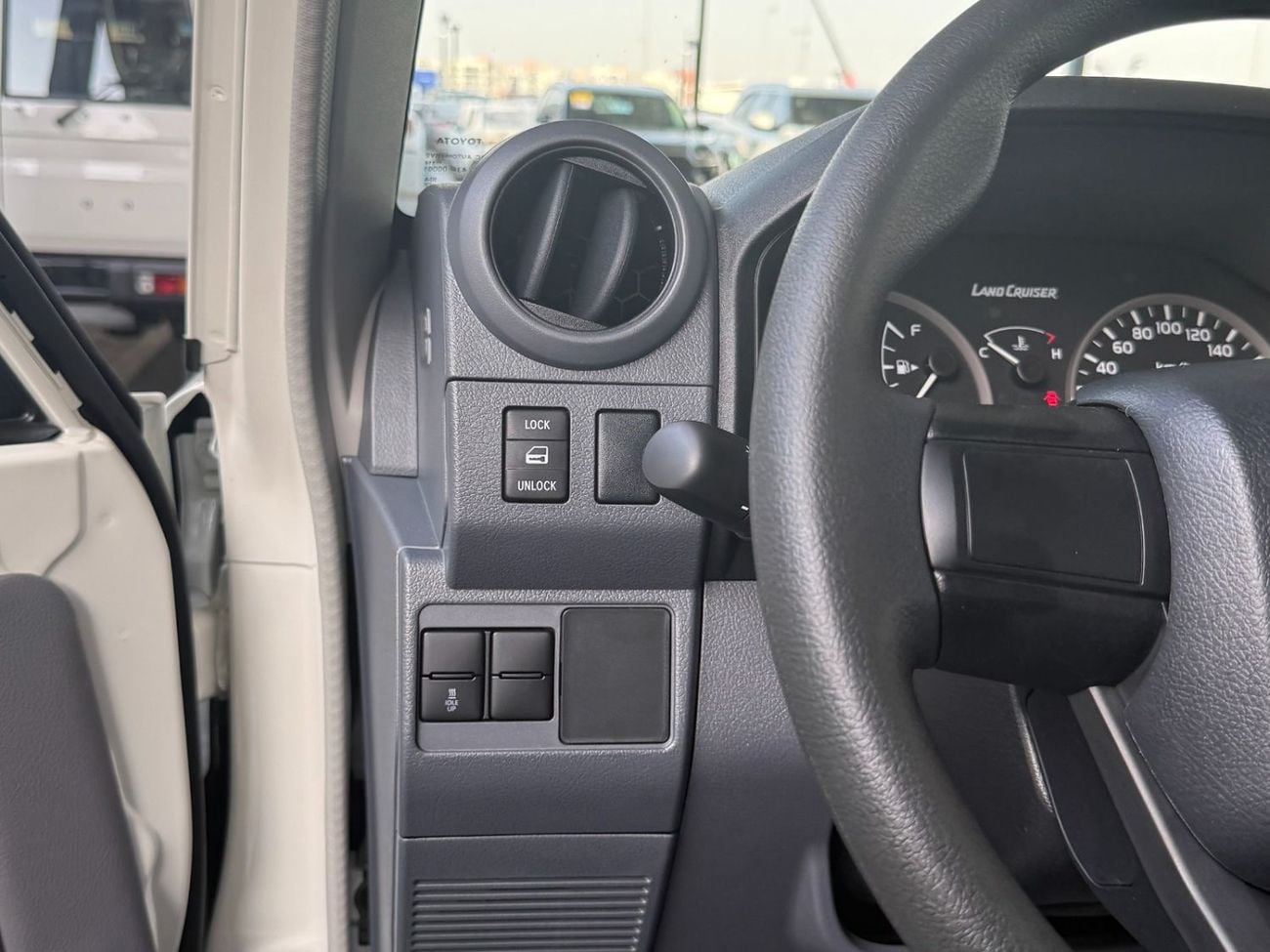 Toyota Land Cruiser 70 **EXPORT ONLY**التصدير فقط خارج الخليج***