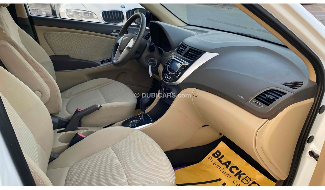 Hyundai Accent GLS, 1.6L V4