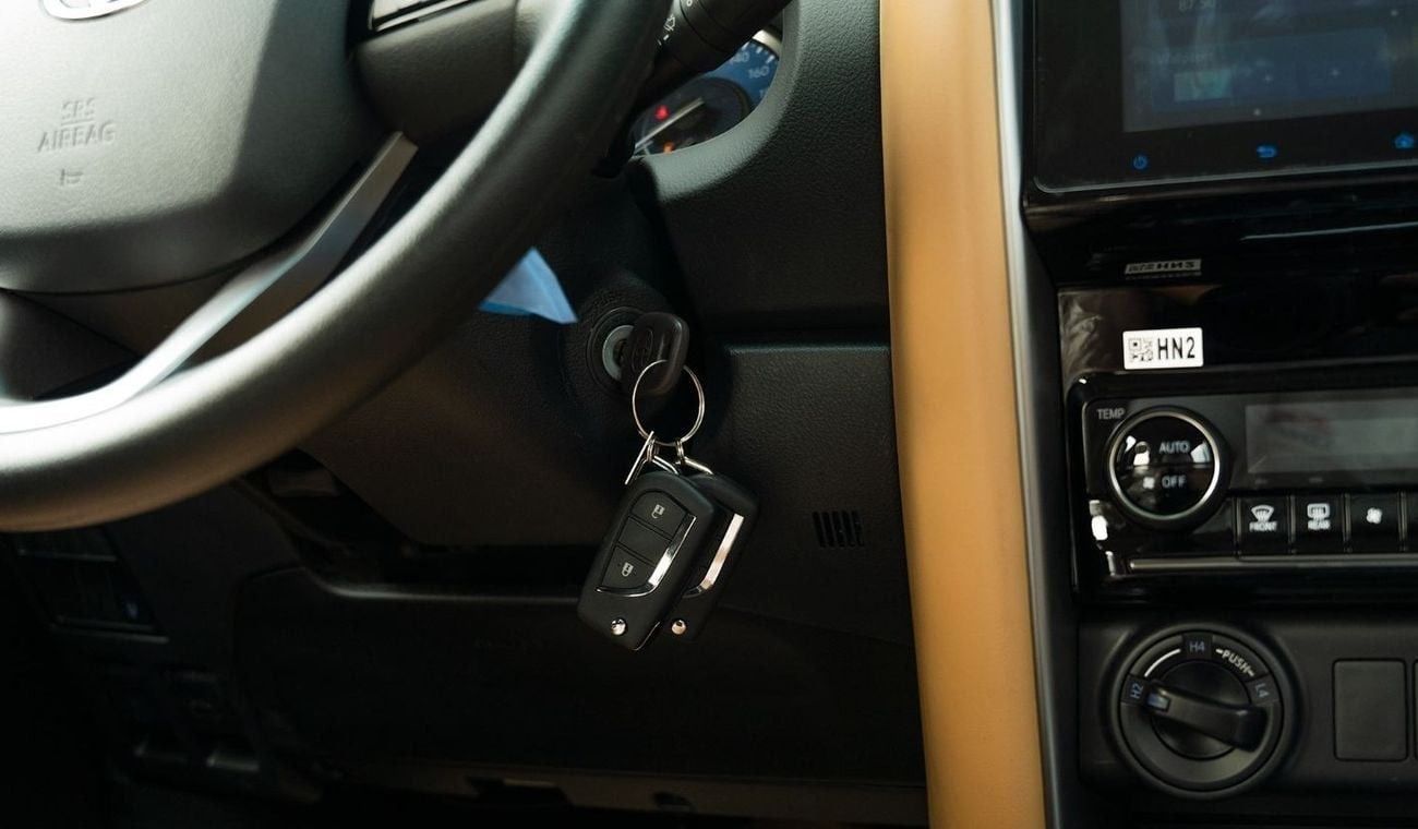 Toyota Fortuner 2025 Toyota Fortuner 2.7L AT Petrol 4WD with Automatic AC