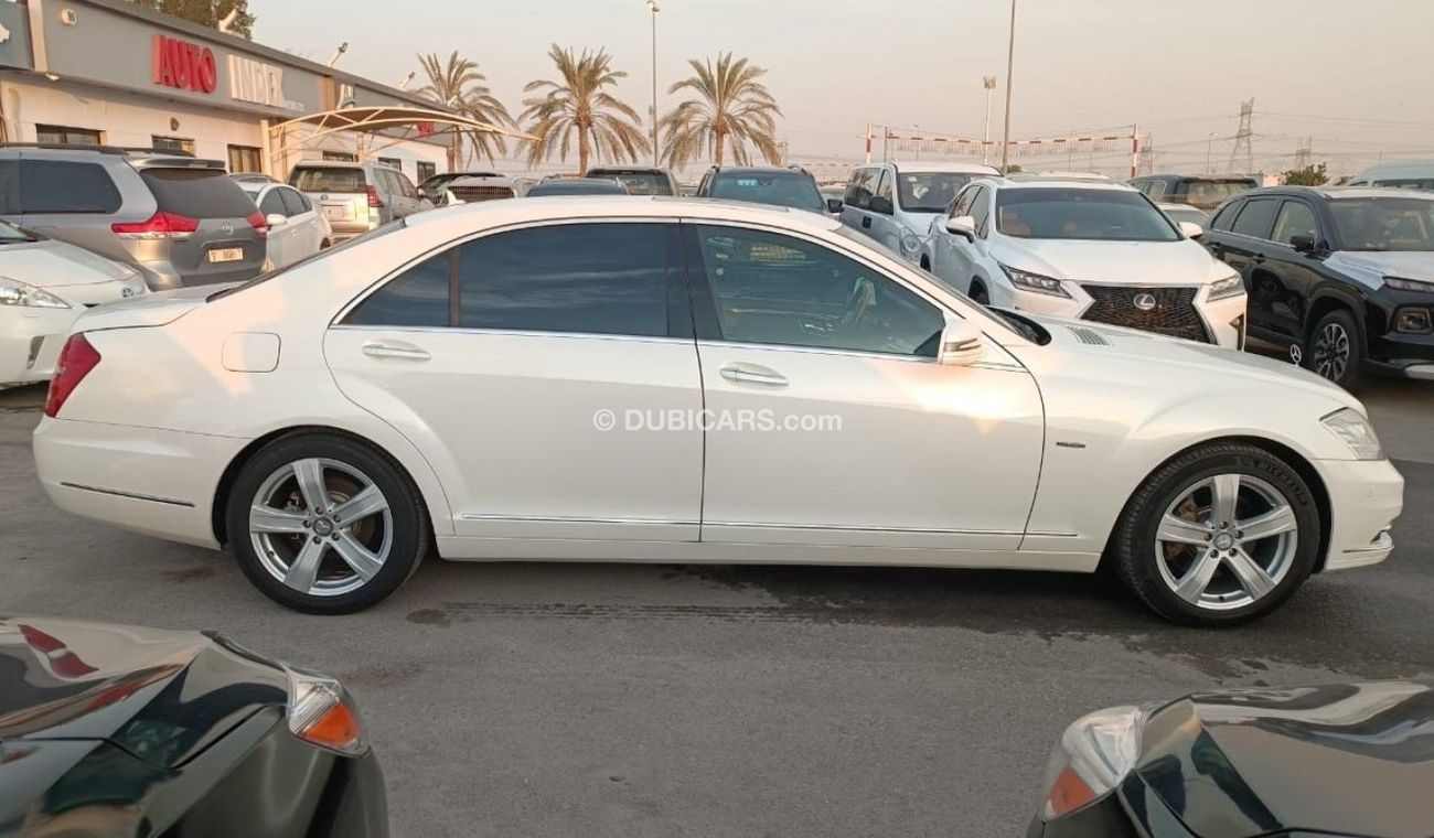 مرسيدس بنز S 400 3.5L Hybrid 2009MY