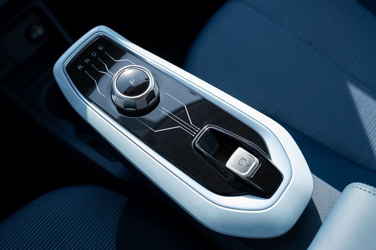 تشنجان بيم إستار Chang An E-Star 2024