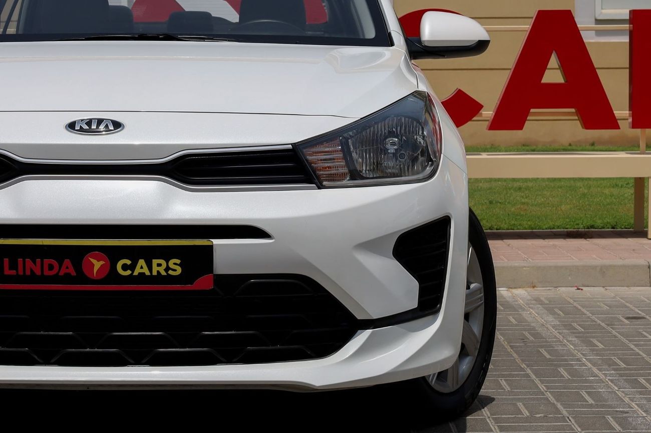 Kia Rio Kia Rio 2021 GCC under Agency Warranty with Flexible Down-Payment.