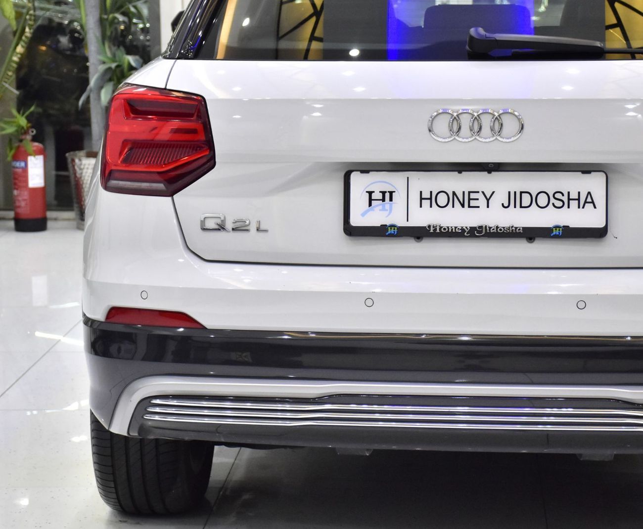 أودي Q2 EXCELLENT DEAL for our Audi Q2L 30 E-Tron ( 2021 Model ) in White Color Chinese Specs