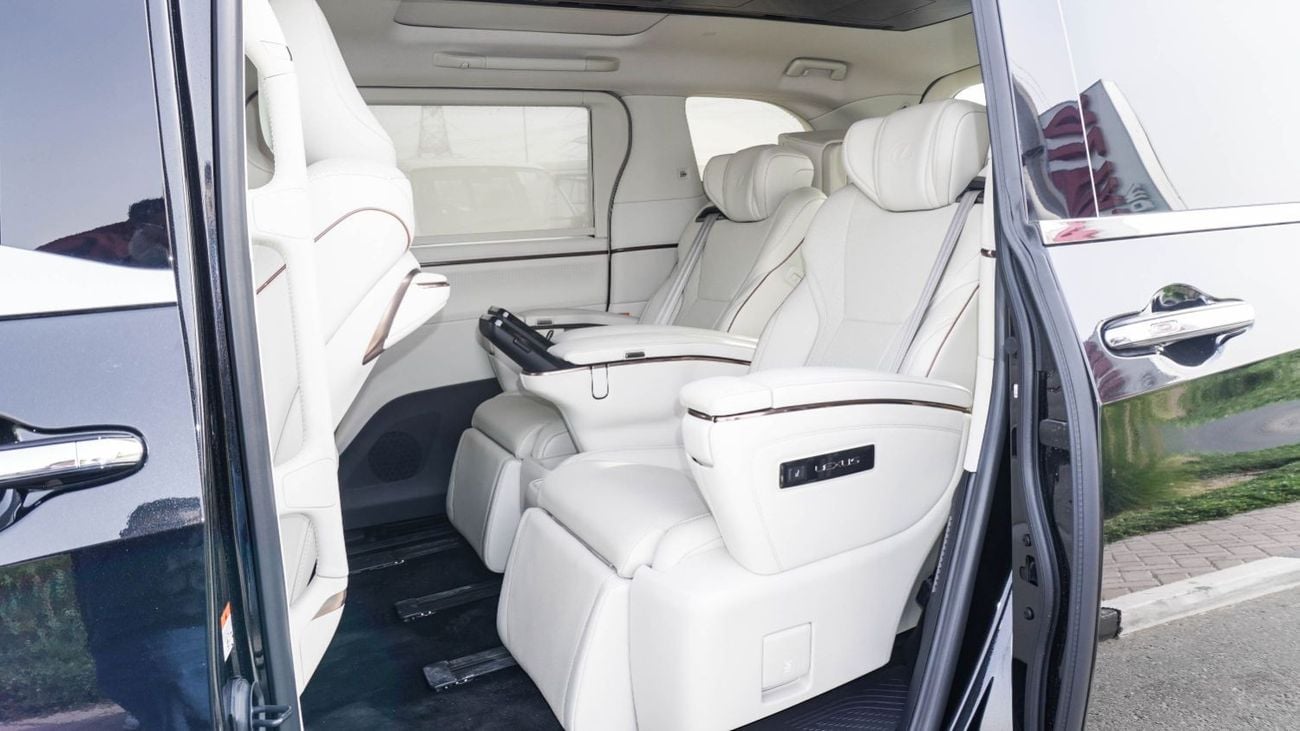 Lexus LM 350h 2024 Lexus LM350h 7-Seater 2.5L 4-Cyl Hybrid A/T 4WD Export Only