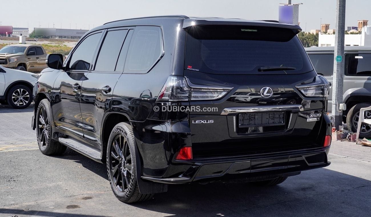 Lexus LX 570 Black Edition S