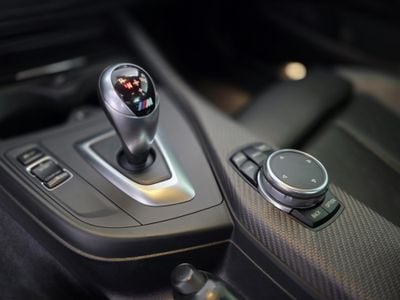 BMW M2 STANDARD