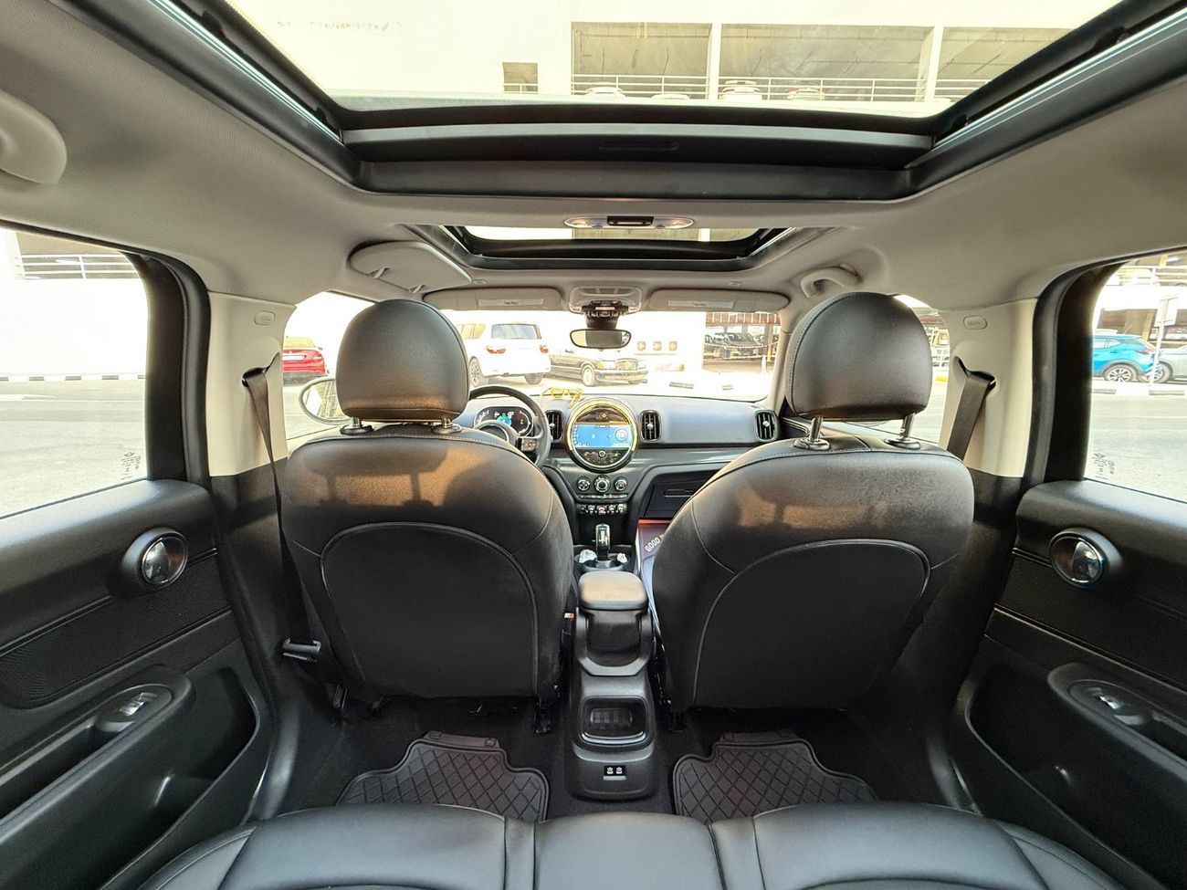 ميني كوبر كونتري مان 2024 TWIN TURBO CHARGE ENGINE 2.0 L low KM CANADA SPEC