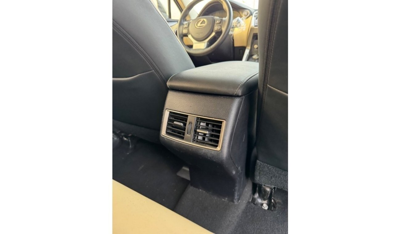 Lexus NX300 F Sport NX300t FULL OPTION PUSH START LEADER SEAT