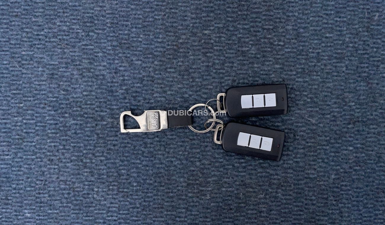 Mitsubishi Montero SIGNATURE 3 | Under Warranty | Inspected on 150+ parameters