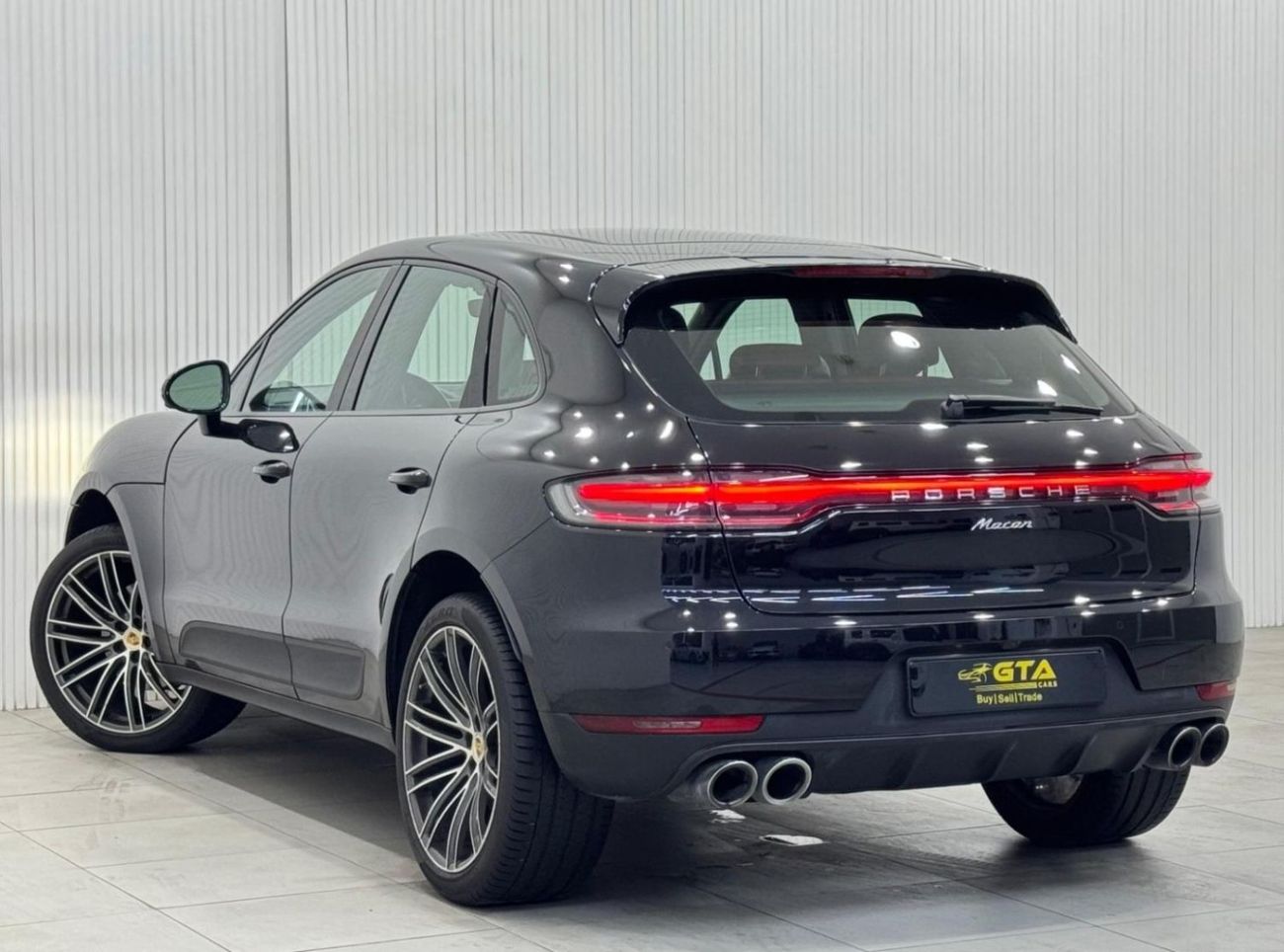 بورش ماكان Std 2.0L (252 HP) 2021 Porsche Macan, Mar 2026 Porsche Warranty, Full Service History, GCC