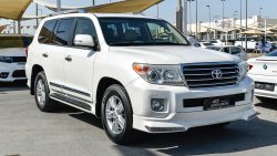 Toyota Land Cruiser GXR V8