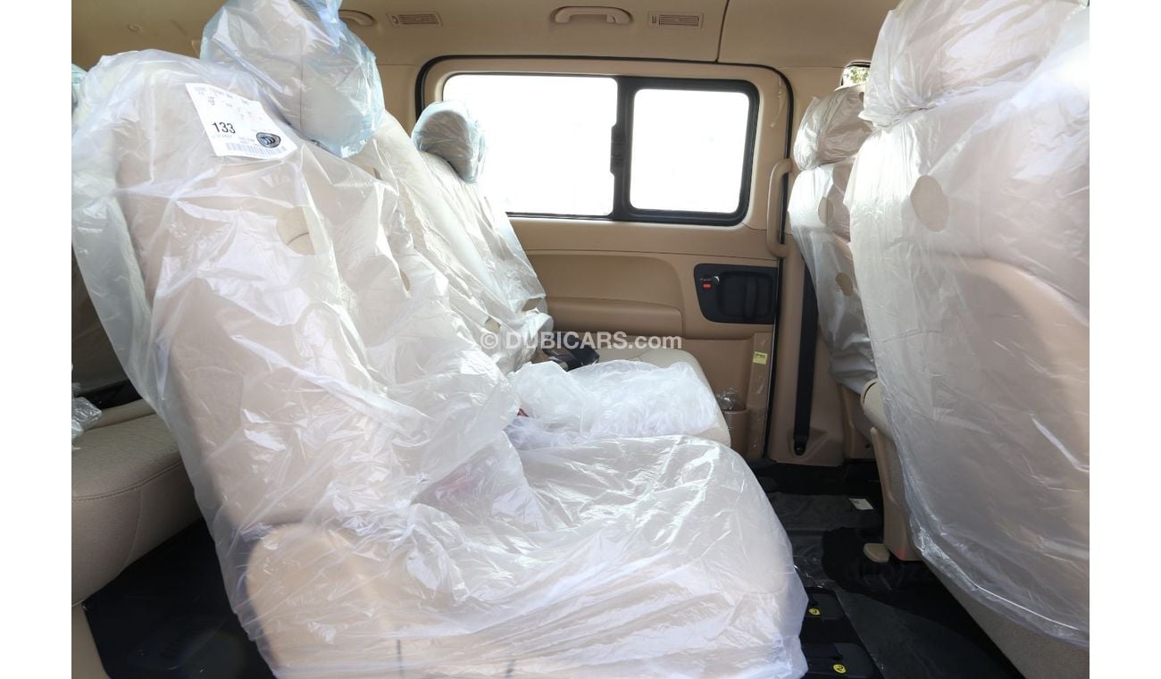 Hyundai H-1 Hyundai H1 9 seater 2.4L Petrol Manual Transmission