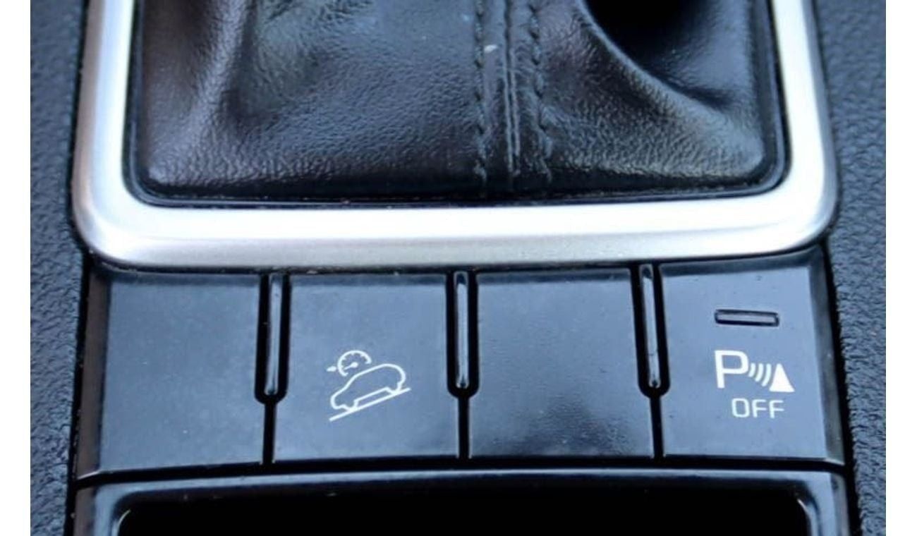 كيا سبورتيج Base 1.6L kia Sportage 2020 1.6L GCC accident free in excellent condition 1132 P.M