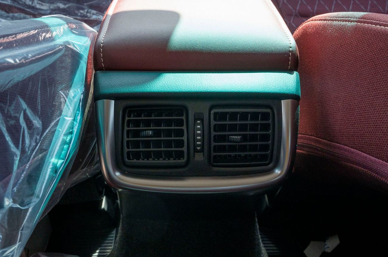 تويوتا هيلوكس 2026 Toyota Hilux DC 2.7L petrol AT