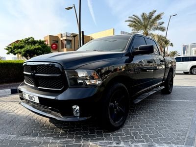 RAM 1500 Double Cabin 5.7