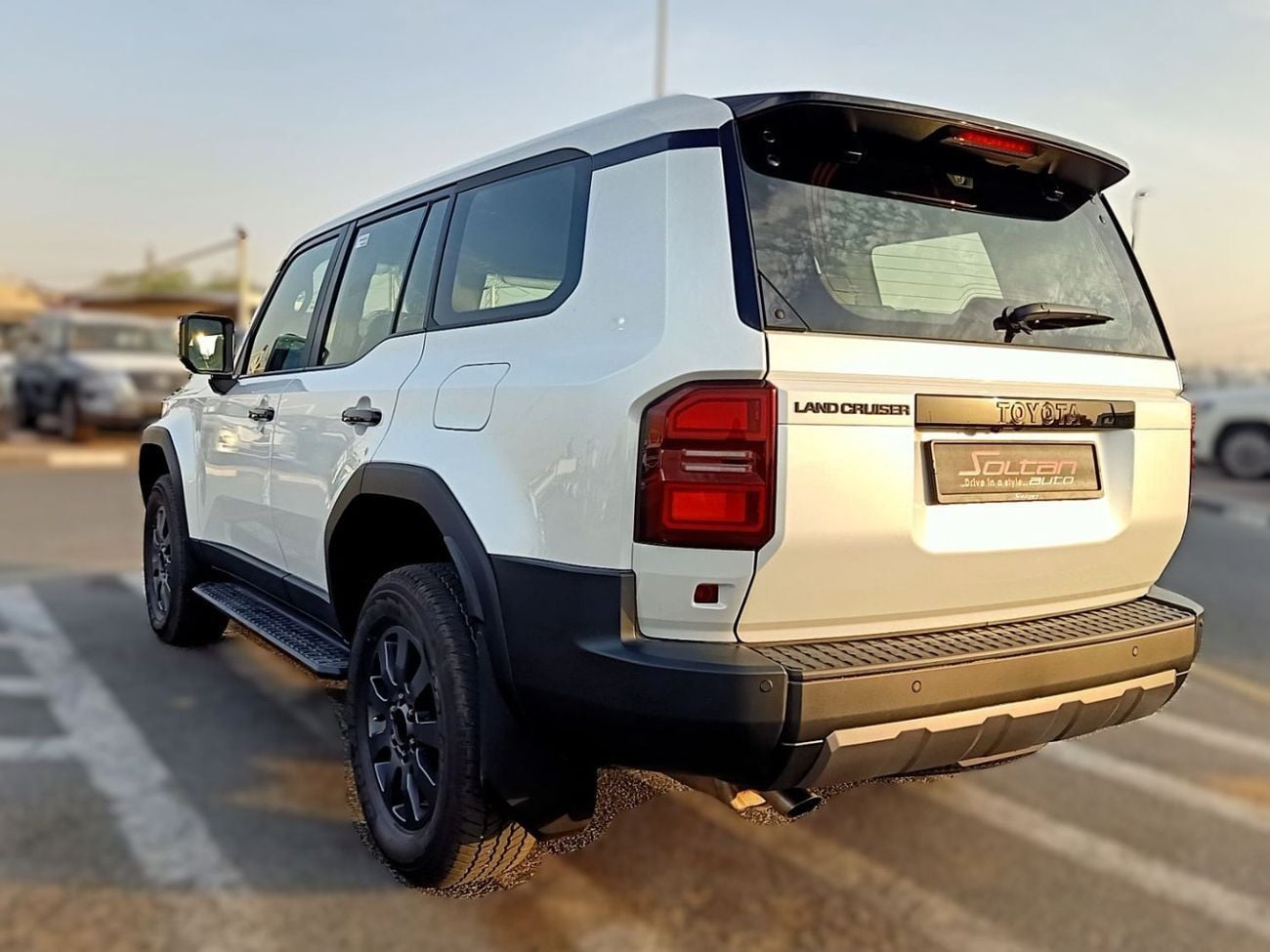 تويوتا برادو Toyota Land Cruseir Prado  2.8L  Diesel  Turbo 4*4 Full Option  7 Seats White Color 2026 Model