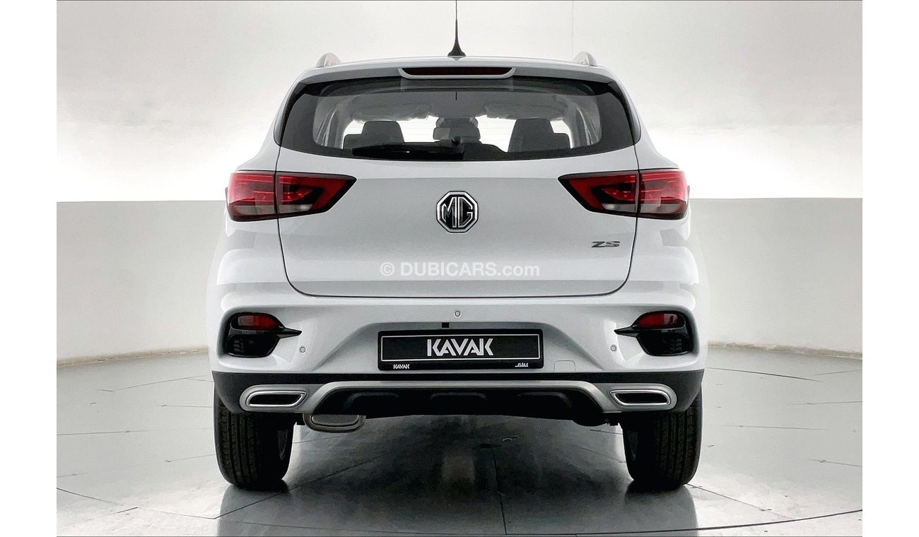 MG ZS Standard