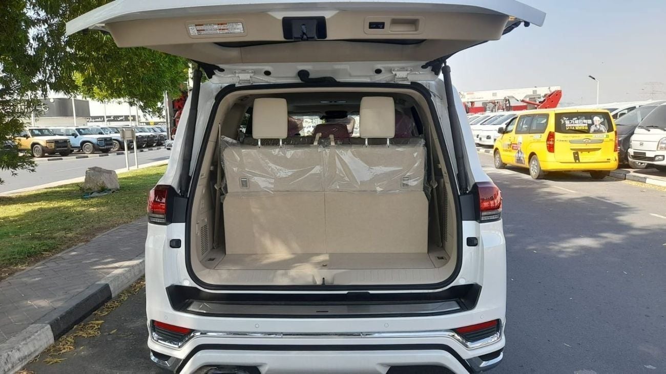 تويوتا لاند كروزر ZX FULL OPTIONS PETROL 7 SEATER TOP RANGE COMPLETE