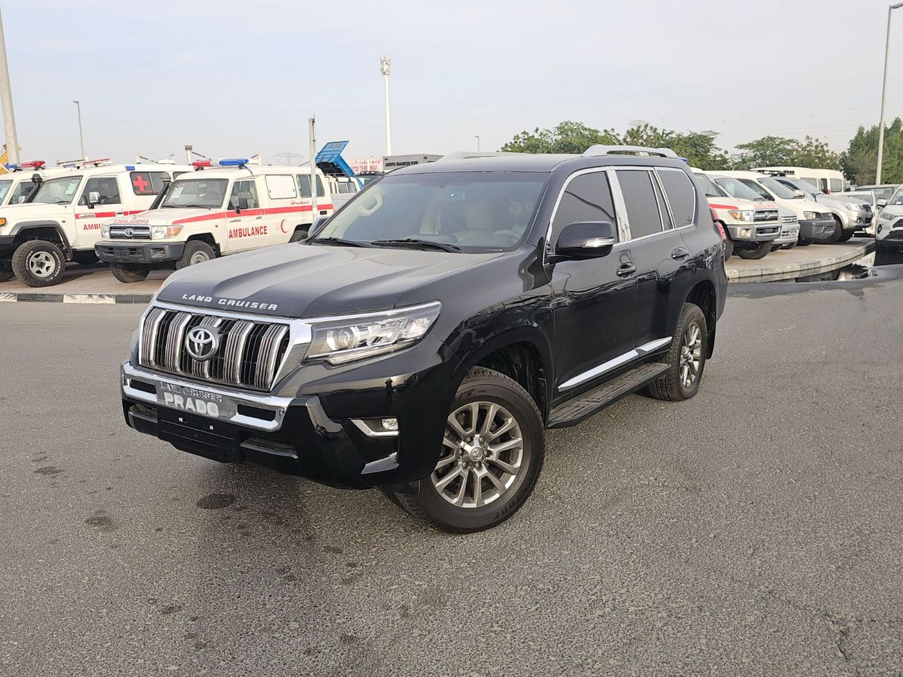 Toyota Prado TX-L Top 2.7L LHD-4WD-Automatic-Petrol-GCC specs-6 Cylinders-7Seats-5 Doors