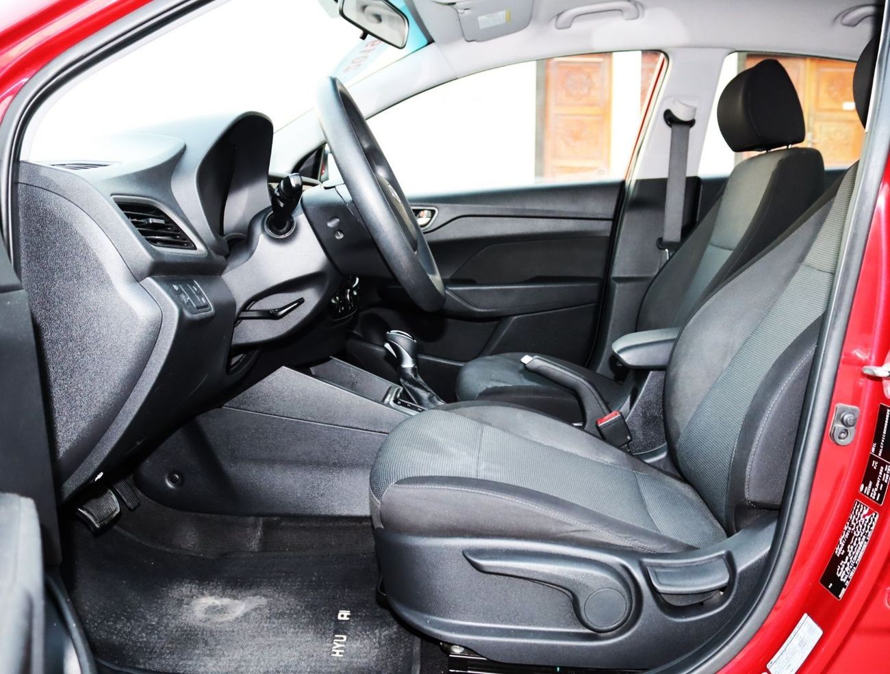 Hyundai Accent Base Hyundai Accent 2019 GCC in excellent condition without accidents