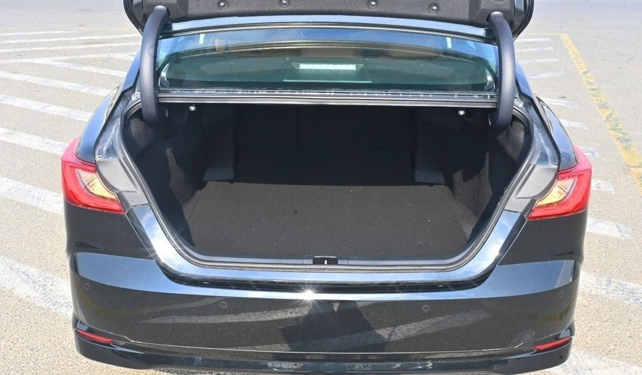 Toyota Camry Toyota Camry Hybrid 2.0 Chinese