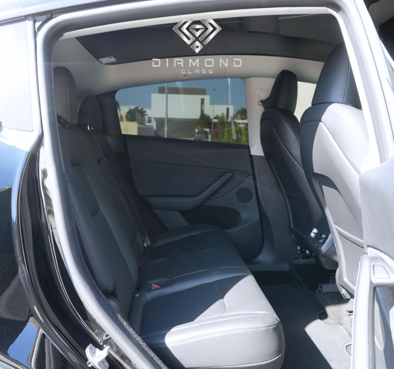 تسلا موديل Y Long Range (AWD)