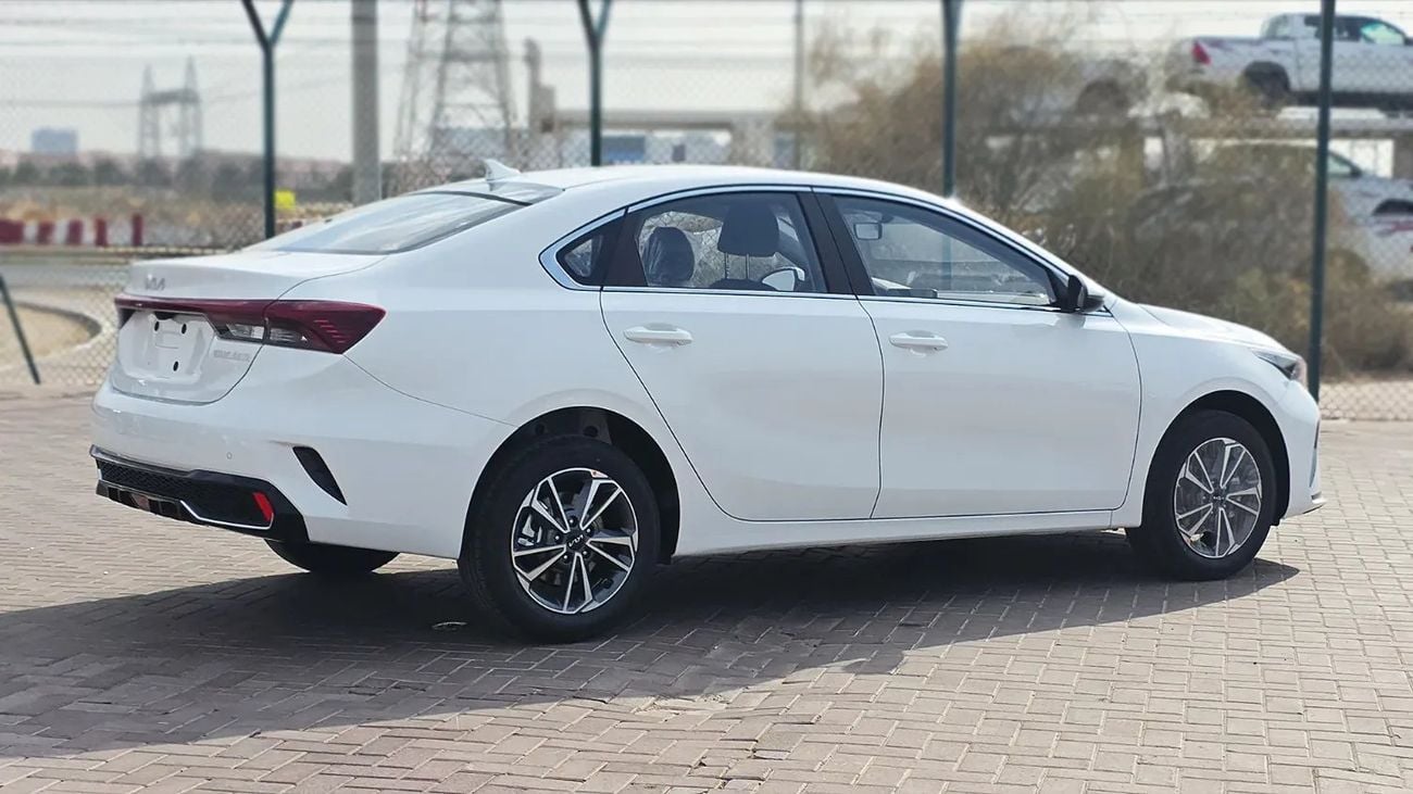 كيا K3 1.5L CVT COMFORT AT
