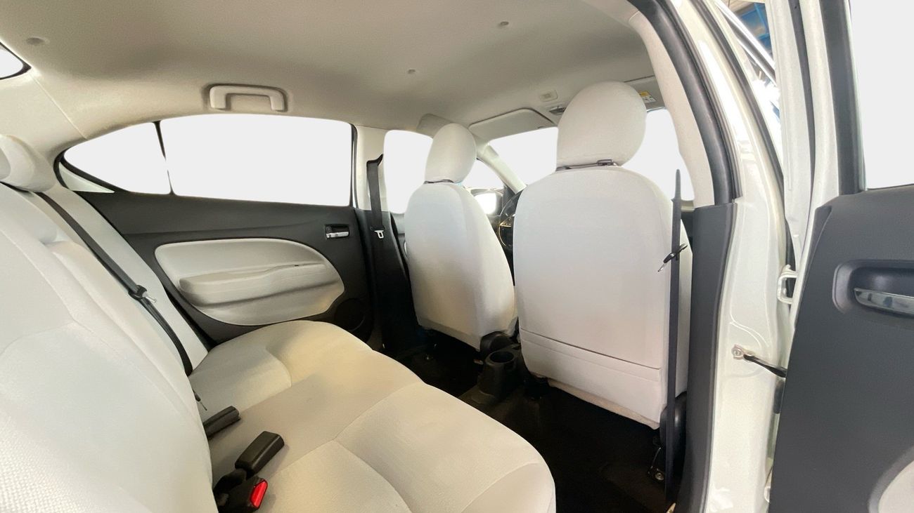 ميتسوبيشي اتراج GLX Full | upto AED 20,000 Ramadan Discount | شامل الضمان | 0 ﺪﻔﻋﺓ ﺃﻮﻟﻯ