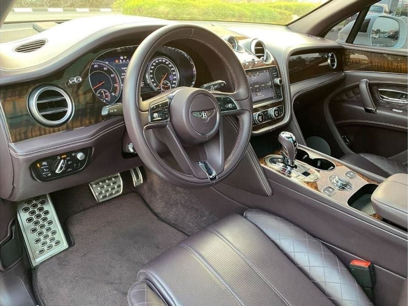 Bentley Bentayga FIRST EDITION Std GCC SPEC NEAT AND CLEAN