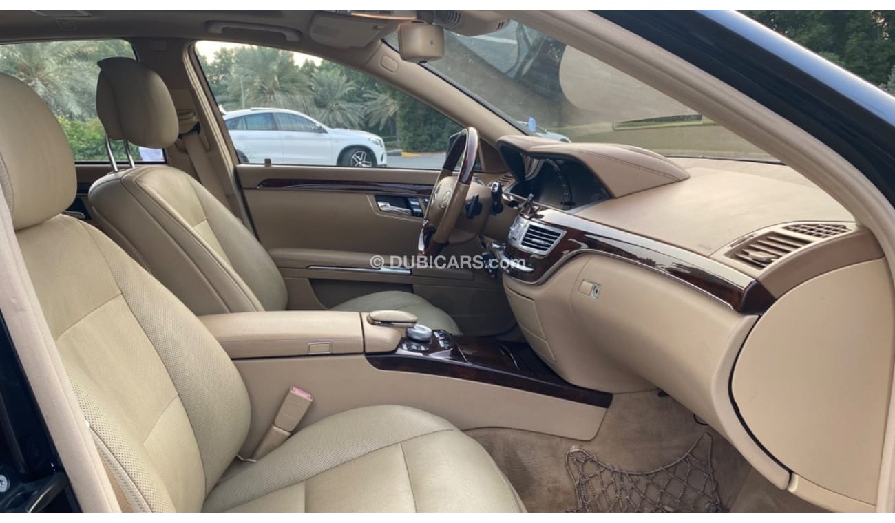 مرسيدس بنز S 550 4.6L V8 Turbo