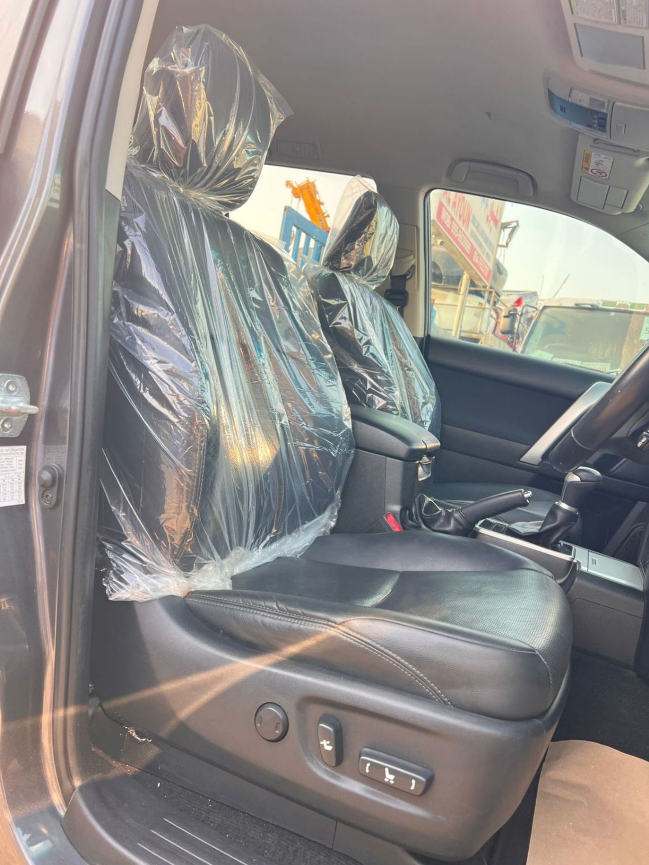 Toyota Prado diesel 2.8 liter right hand drive automatic only for export available