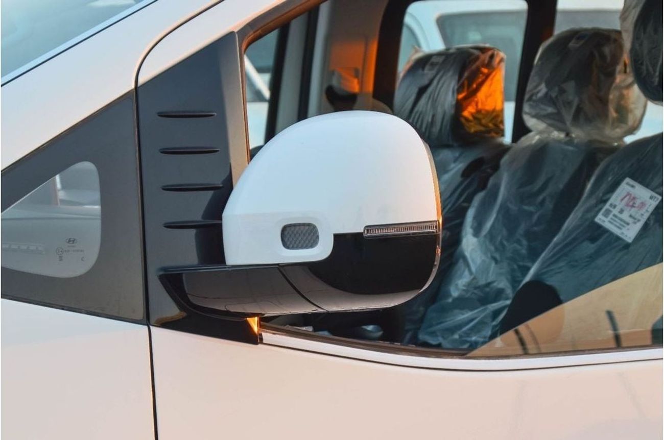 هيونداي ستاريا HYUNDAI STARIA 2.2L DIESEL MINIVAN 2025